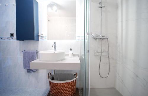 Velilla-Taramay Apartment | Apartamento Brisa Del Mar