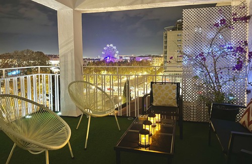 Granada City Center Apartment | Apartamento con Terraza, Preciosas Vistas, Parking
