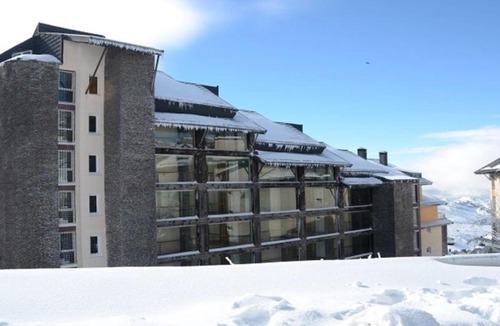 Pradollano Apartment | Apartamento Deluxe a Pie de Pista Miramar Ski