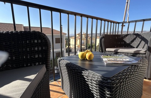 La Zubia Apartment | Apartamento en Granada Íberos Royal