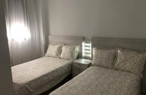 Armilla Apartment | Apartamento en Granada de nueva construcción con A/C y WIFI