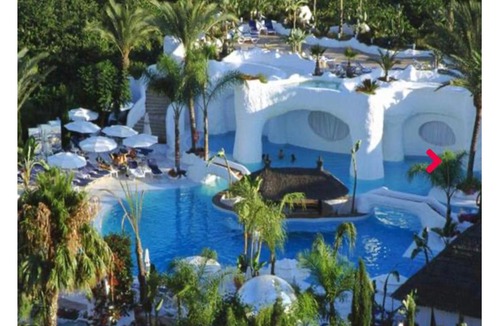 Almunecar Apartment | Apartamento EN HOTEL SUITES ALBAYCIN DEL MAR