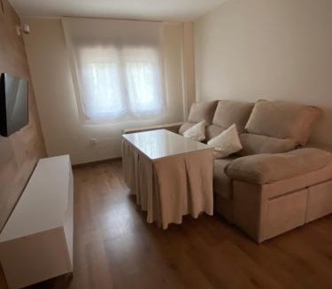Pinos Genil Apartment | APARTAMENTO NEVADA
