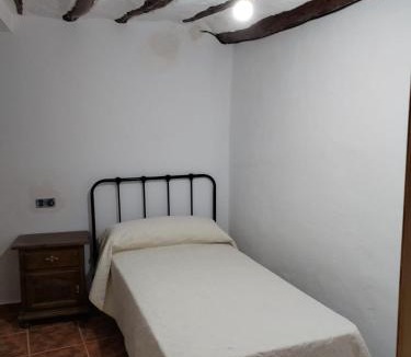 Zujar Apartment | Apartamento rural La Sabina