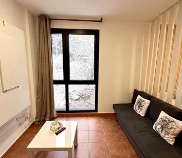 Pradollano Apartment | Apartamentos Monte Gorbea con parking y wifi by SURYNIEVE