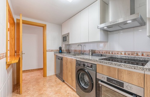 Polopos Apartment | Apartment 'Haza' with Sea View, Wi-Fi and Air Conditioning