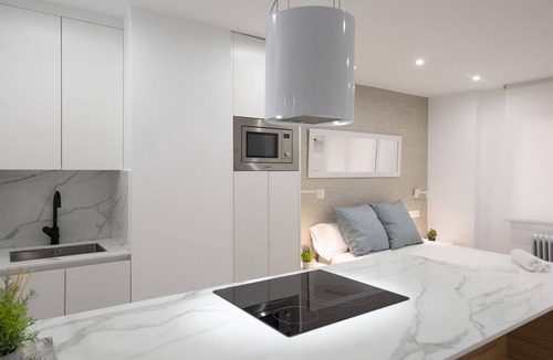 Plaza de Toros-Doctores-San Lazaro Apartment | Apartment in Granada - Comfort and Convenience