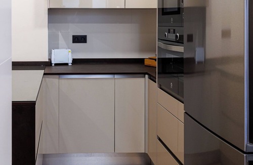 Figares Apartment | Apartment 'Juana 15' with Wi-Fi and Air Conditioning