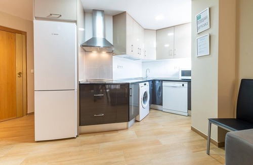 Almunecar Apartment | Apartment "Las góndolas playa" with sea views, shared pool and Wi-Fi