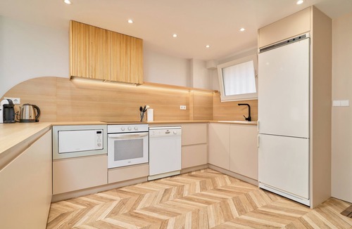 La Herradura Apartment | Apartment 'Mediterraneo' with Sea View, Wi-Fi and Air Conditioning