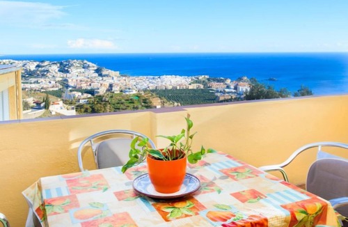 Almunecar Apartment | Apartment Rancho Rio Verde in Almuñécar - 4 persons, 2 bedrooms