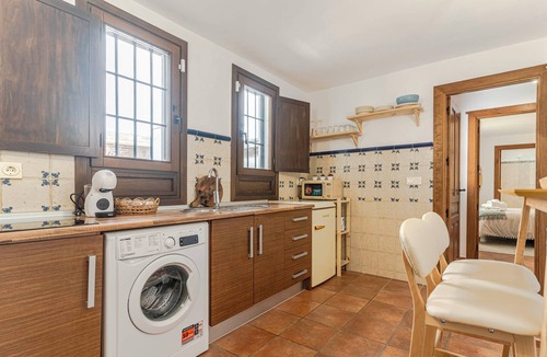 Beiro Apartment | Apartment San Bartolomé Albaicin. Parking included