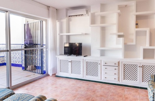 Velilla-Taramay Apartment | Apartment with sea views