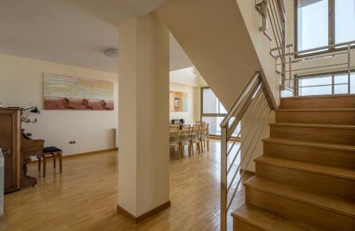 Plaza de Toros-Doctores-San Lazaro Apartment | Atico Top Granada, Penthouse, 18-19th floor, City Centre, Views, Terrace, Free Parking