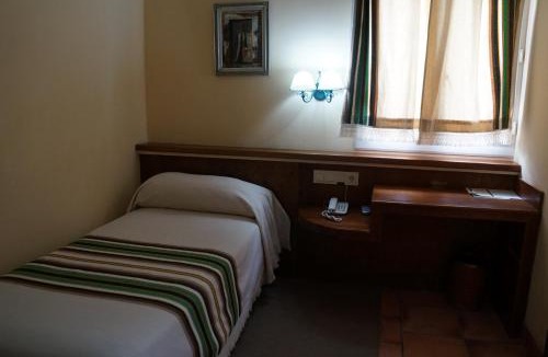 Villanueva de las Torres Hotel | Balneario de Alicún de las Torres
