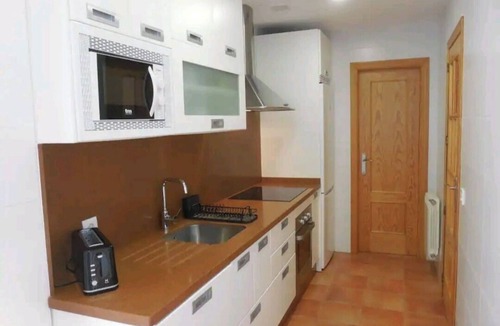 Armilla Apartment | Beautiful 2 bedroom apartment near the subway