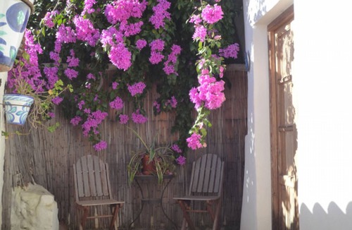 Orgiva Villa | Beautiful Casita with Private Walled and Gated Pool, Stunning Gardens & WiFi
