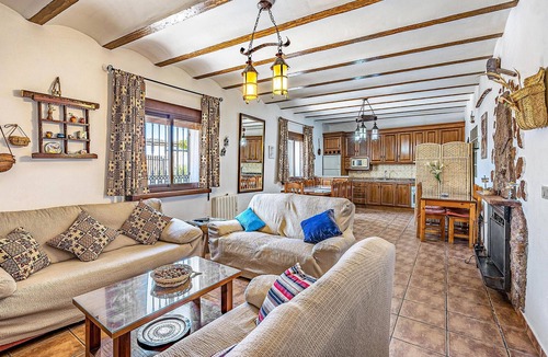 Cuevas del Campo House | Beautiful home in Cuevas del Campo