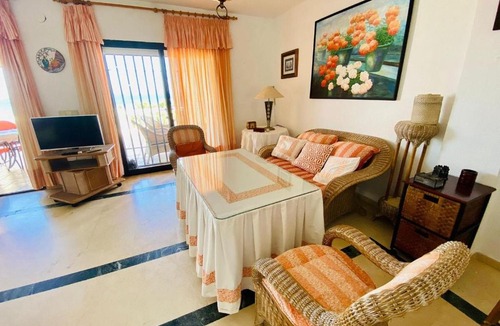 Calahonda House | Beautiful house on the beachfront in Costa tropical