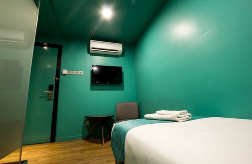Bandar Puteri Puchong Hotel | Bloommaze Boutique Hotel