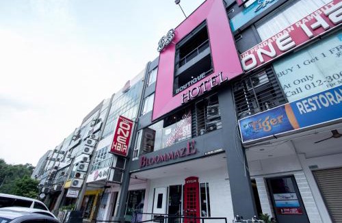 Bandar Puteri Puchong Hotel | Bloommaze Boutique Hotel Puchong