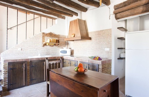 Escoznar House | Box Of The Cortijuelo, Charming Cottage