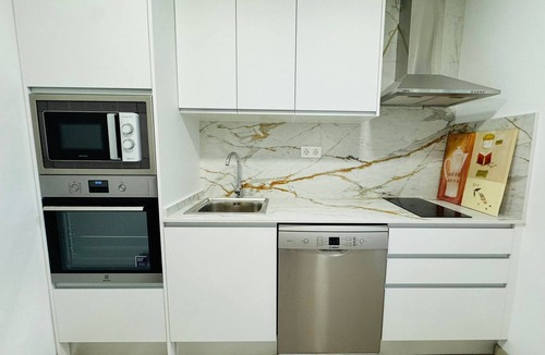 Maracena Apartment | Bright Apartment Near Granada Center
