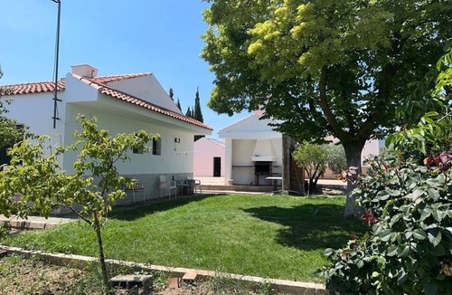 Baza Cottage | C. Rural a 5 Min. del Parque Natural Sierra de Baza , Ideal Para Familias