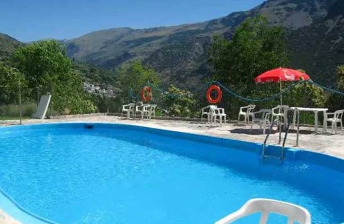 Trevelez House | Camping 2 étoiles - Piscine - eec0ag