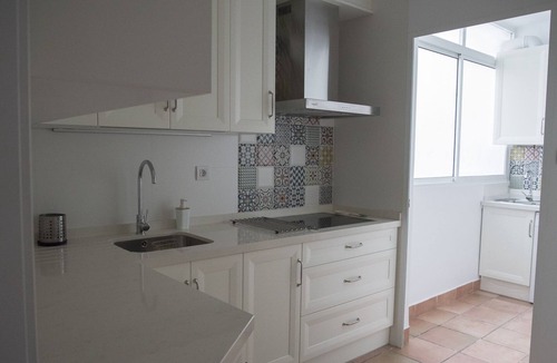 Genil Apartment | Carretera de la Sierra Apartment