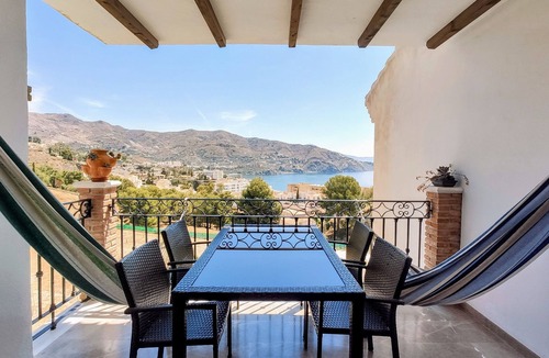 Velilla-Taramay House | Casa Acogedora & Vistas Espectaculares/terraza & Piscina & Garaje & Wifi