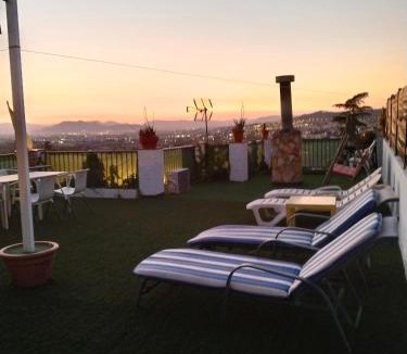 Barrio de la Vega House | Casa al-andalus