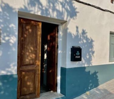 Lecrin House | Casa Blanca, Acequias, Lecrin valley, Granada