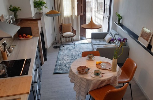 Laroles Apartment | Casa Carmen, Alpujarra house next to the Mudejar tower