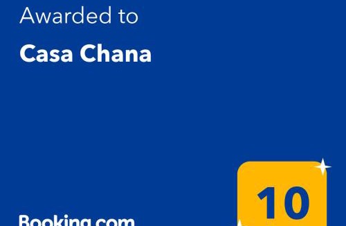 Velilla-Taramay House | Casa Chana