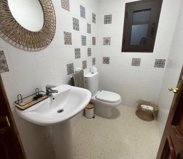 Zujar House | Casa -Cueva Paraje De Los Majuelos