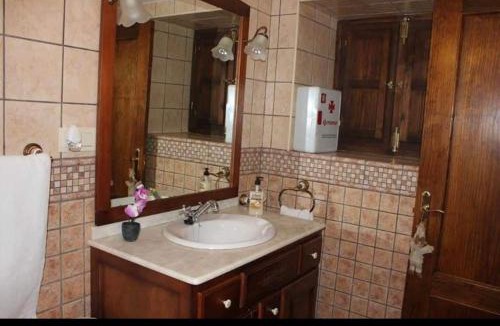 Diezma House | Casa Del Guarda