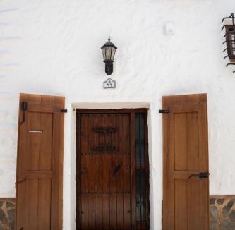 Jerez del Marquesado House | Casas rurales los castaños