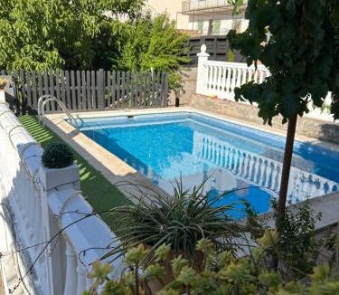 Barrio de la Vega Apartment | Casita Rural La Rosa de la Huerta con chimenea interior