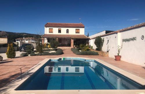 Arenas del Rey House | Chalet Embalse Bermejales