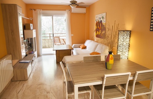 La Herradura Apartment | Charming apartment next to the beach and in the center of town