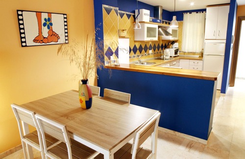 La Herradura Apartment | Charming apartment next to the beach and in the center of town