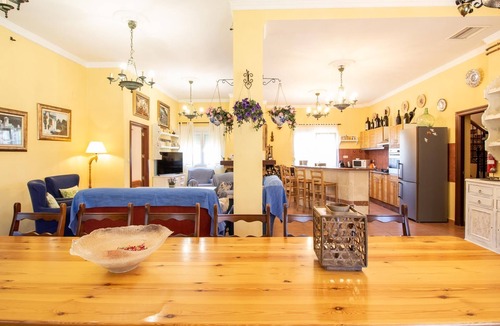 Durcal Villa | Charming house with pool, terrace and WiFi