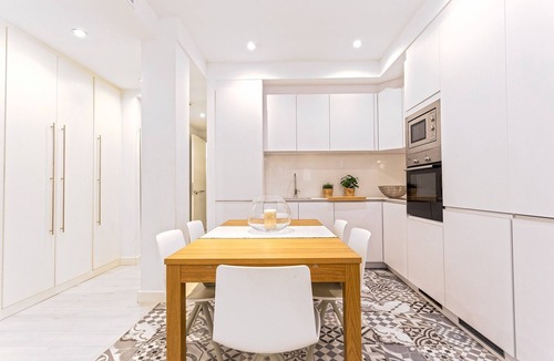 Central District Apartment | Charming two-bedroom apartment near Cathedral. Zacatin 103