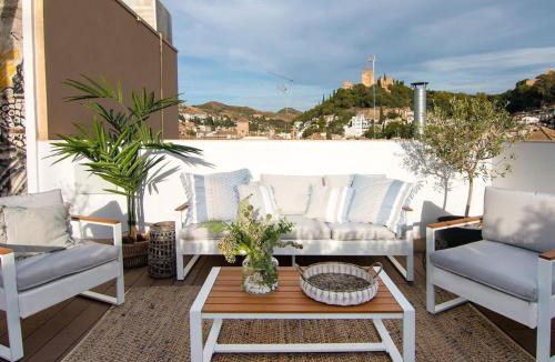 Central District Apartment | Chezmoihomes Plaza Nueva Luxury