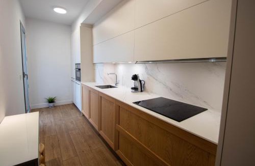 Figares Apartment | Ciencias Forum 2 Apartment