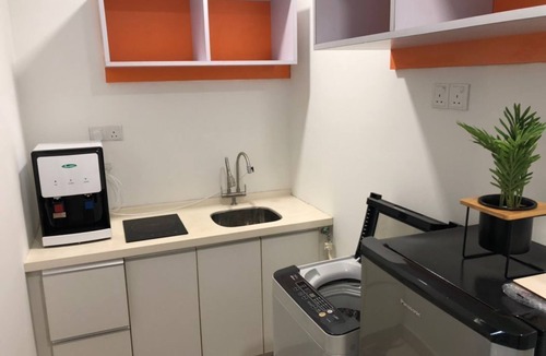 Subang Jaya Apartment | Comfy 4 Guest Studio Subang Jaya SS15 Courtyard First Subang with Free Wifi