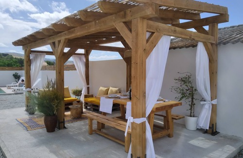 Arenas del Rey Villa | Condo Entero en Pantano de los Bermejales
