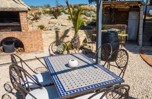 Algarinejo House | Cortijo Chaparro near iznajar