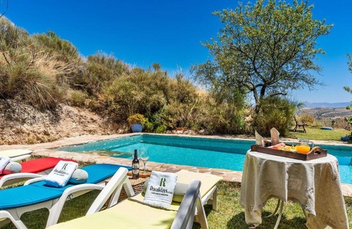 Illora House | Cortijo La Alberquilla Íllora by Ruralidays